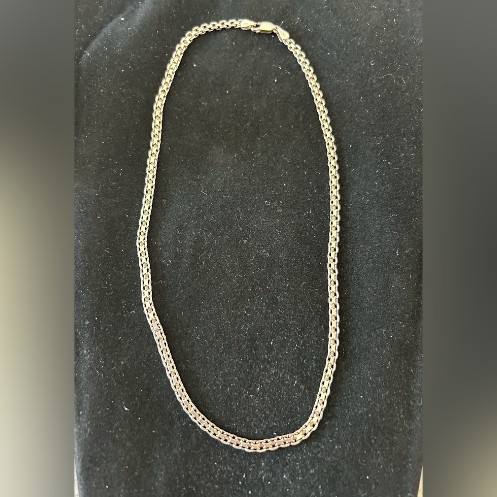 VINTAGE ITALIAN 925 STERLING SILVER FLAT BISMARK NECKLACE LENGTH  18”